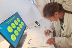 7a32aa6b-5029-40e6-bd2e-015ce7ca311d